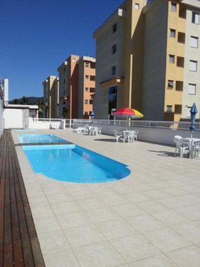 Apartamento Sun Way Ubatuba- com piscina, churrasqueira e play ground